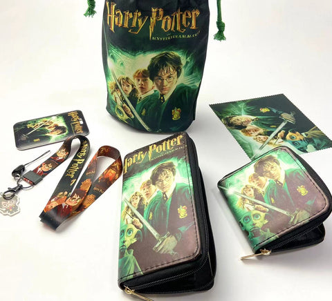 Harry Potter purse gift Set (Bags/Purse/Card Holder/Lanyard/Cleaning Cloth)