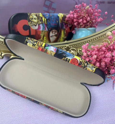 Glasses case